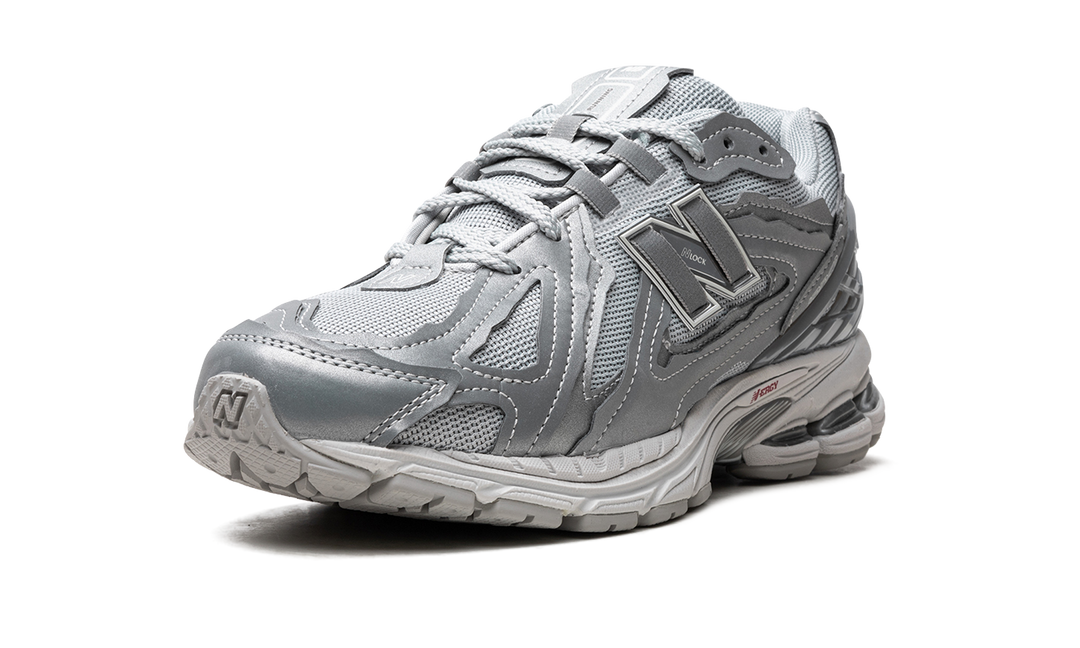 NEW BALANCE 1906D PROTECTION PACK SILVER METALLIC