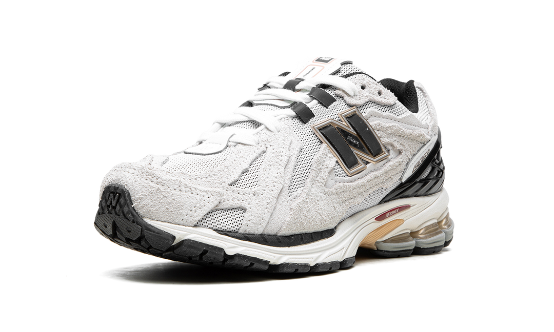 NEW BALANCE 1906D PROTECTION PACK WHITE CREAM