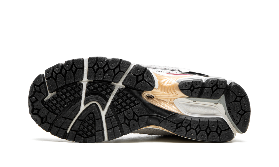 NEW BALANCE 1906D PROTECTION PACK WHITE CREAM
