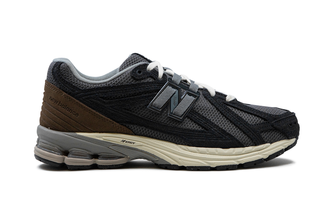 NEW BALANCE 1906F PHANTOM DARK MUSHROOM