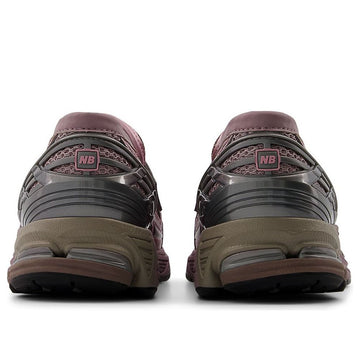 NEW BALANCE 1906L PINK — Stock