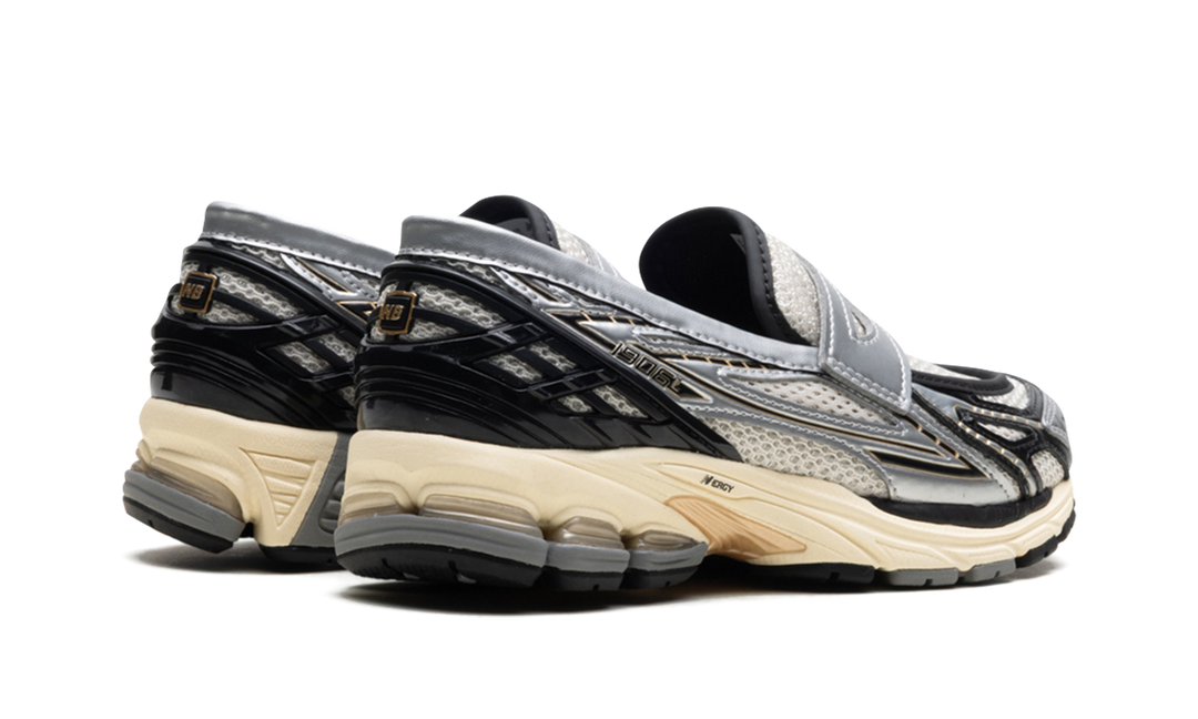 NEW BALANCE 1906L SILVER METALLIC CREAM