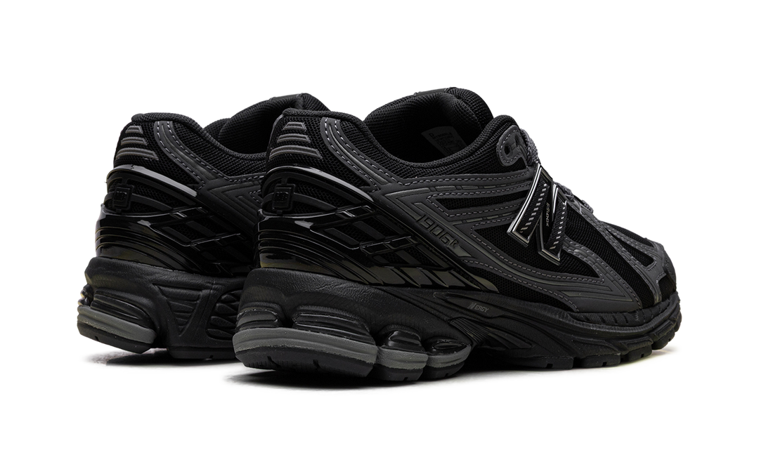NEW BALANCE 1906R BLACK PHANTOM