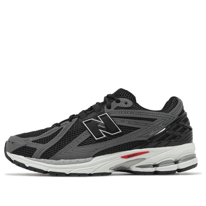 NEW BALANCE 1906R BLACK TEAM RED CASTLEROCK