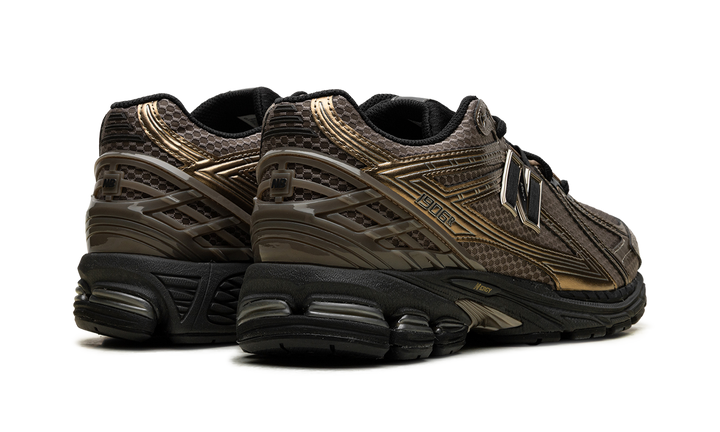 NEW BALANCE 1906R BRONZE