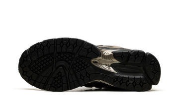 NEW BALANCE 1906R BRONZE — Stock