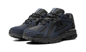 NEW BALANCE 1906R CORDURA OUTERSPACE — Stock