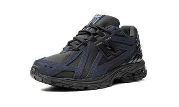 NEW BALANCE 1906R CORDURA OUTERSPACE — Stock