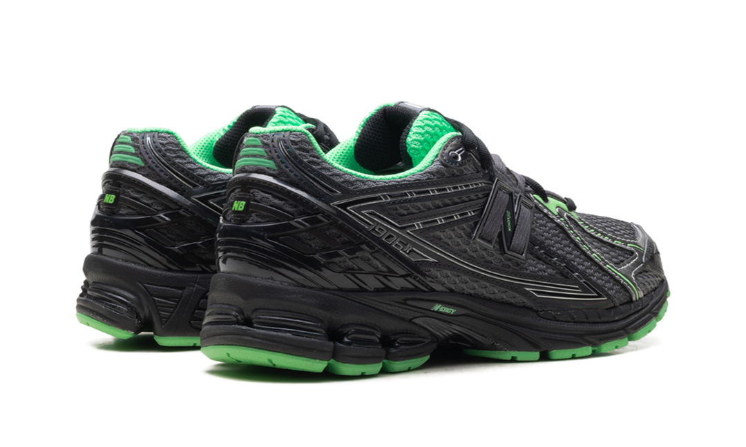 NEW BALANCE 1906R DARK SILVER METALLIC LAB GREEN — Stock 