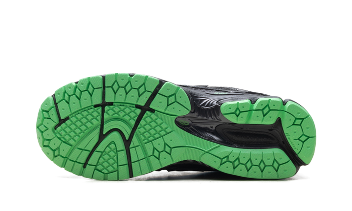 NEW BALANCE 1906R DARK SILVER METALLIC LAB GREEN — Stock 