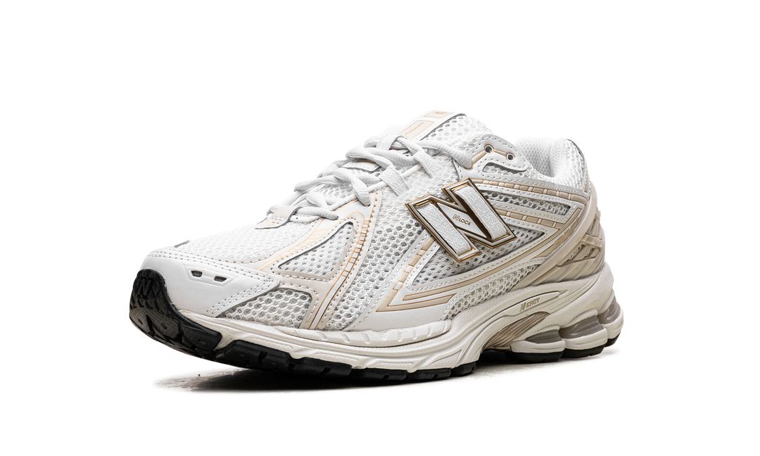 NEW BALANCE 1906R JD SPORTS EXCLUSIVE REFLECTION TIMBERWOLF GOLD