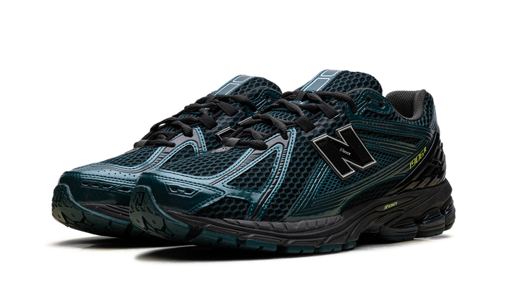 NEW BALANCE 1906R MEDUSA GREEN BLACK