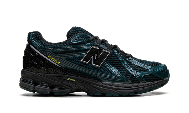 NEW BALANCE 1906R MEDUSA GREEN BLACK