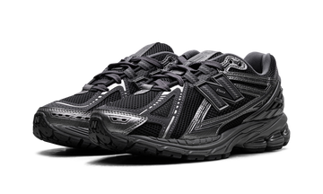 NEW BALANCE 1906R PHANTOM DARK GREY METALLIC SILVER — Stock