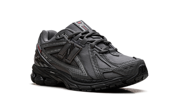 NEW BALANCE 1906R PRIMALOFT CASTLEROCK BLACK METALLIC SILVER METALLIC — Stock