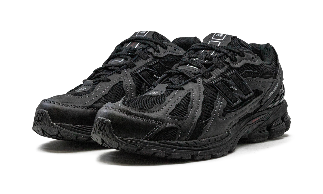 NEW BALANCE 1906R PROTECTION PACK LEATHER TRIPLE BLACK — Stock 