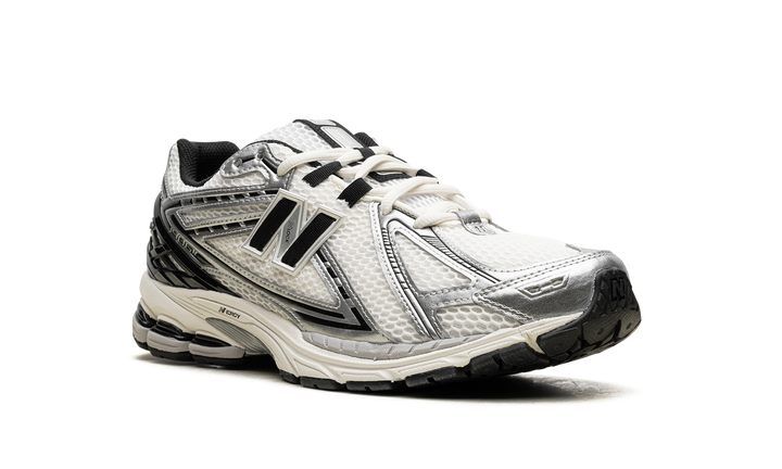 NEW BALANCE 1906R SILVER BLACK