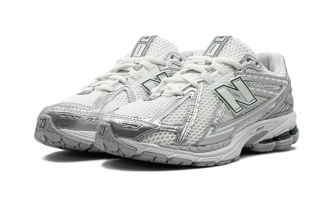 NEW BALANCE 1906R SILVER METALLIC SEA SALT