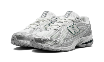NEW BALANCE 1906R SILVER METALLIC SEA SALT — Stock