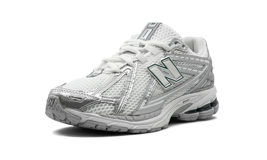 NEW BALANCE 1906R SILVER METALLIC SEA SALT