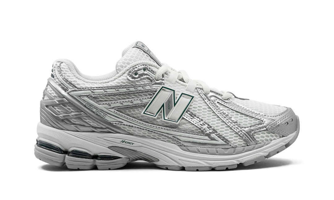 NEW BALANCE 1906R SILVER METALLIC SEA SALT