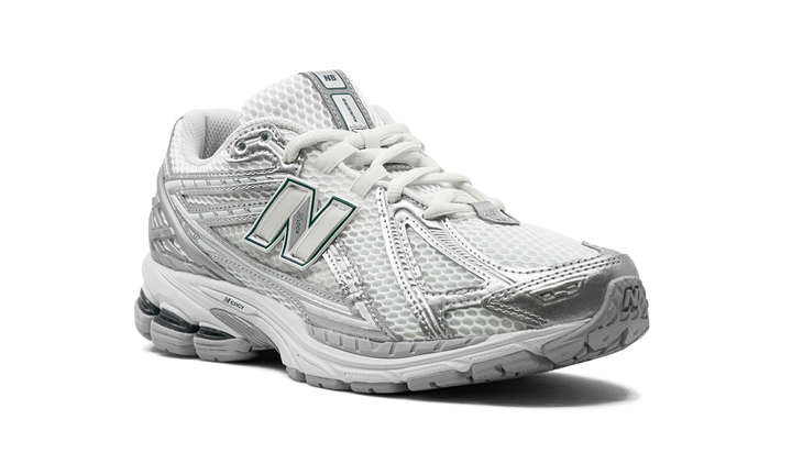 NEW BALANCE 1906R SILVER METALLIC SEA SALT