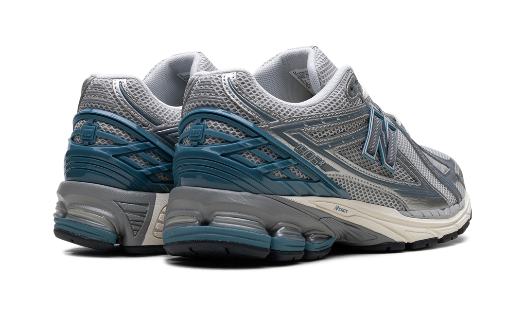 NEW BALANCE 1906R SILVER METALLIC TERRARIUM