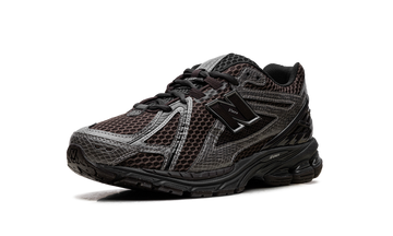 NEW BALANCE 1906R SNAKESKIN THUNDER BROWN — Stock
