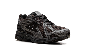 NEW BALANCE 1906R SNAKESKIN THUNDER BROWN — Stock
