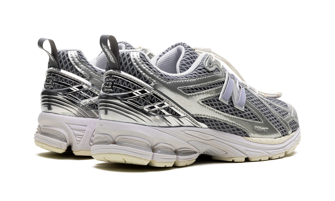 NEW BALANCE 1906R THE BASEMENT SILVER — Stock 