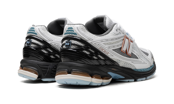 NEW BALANCE 1906R WHITE BLACK COPPER
