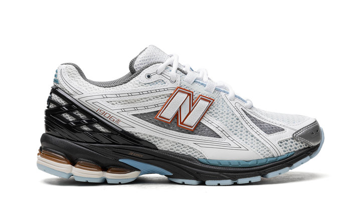 NEW BALANCE 1906R WHITE BLACK COPPER