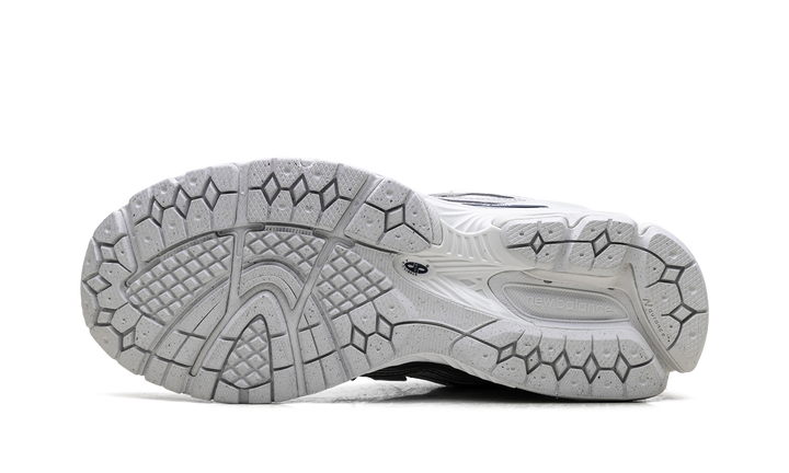 NEW BALANCE 1906R WHITE NAVY SILVER METALLIC — Stock 