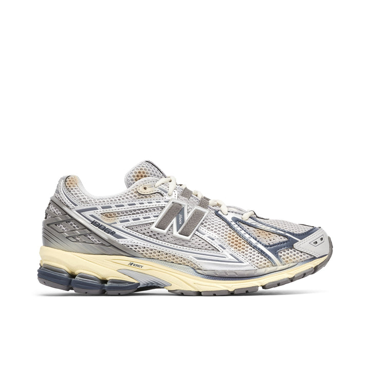 NEW BALANCE 1906R X THISISNEVERTHAT — Stock 