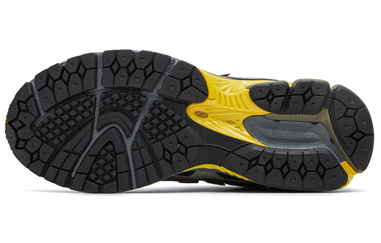 NEW BALANCE 1906U CASTLEROCK GINGER LEMON — Stock