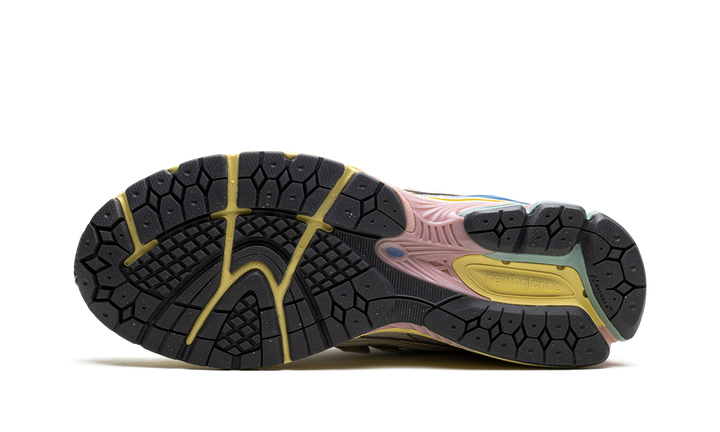 NEW BALANCE 1906U LUNAR NEW YEAR