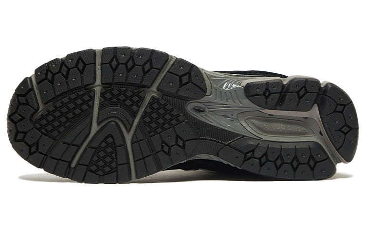 NEW BALANCE 2002R BLACK DARK GREY