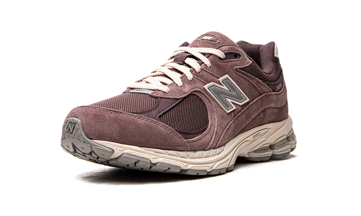 NEW BALANCE 2002R BLACK FIG