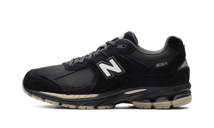 NEW BALANCE 2002R BLACK OAT