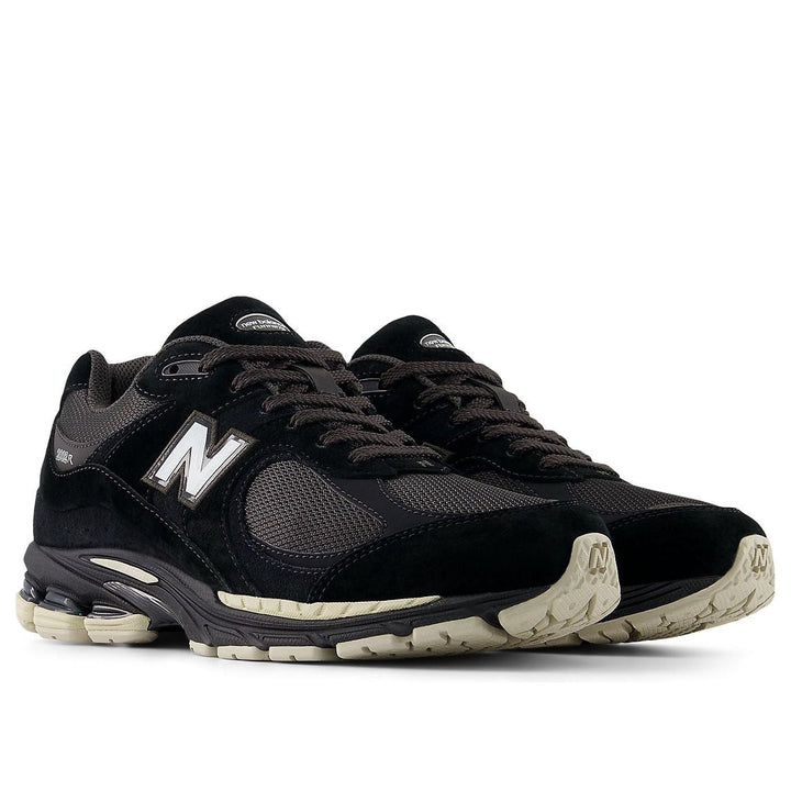 NEW BALANCE 2002R BLACK OAT