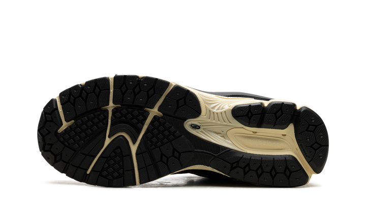 NEW BALANCE 2002R BLACK VINTAGE