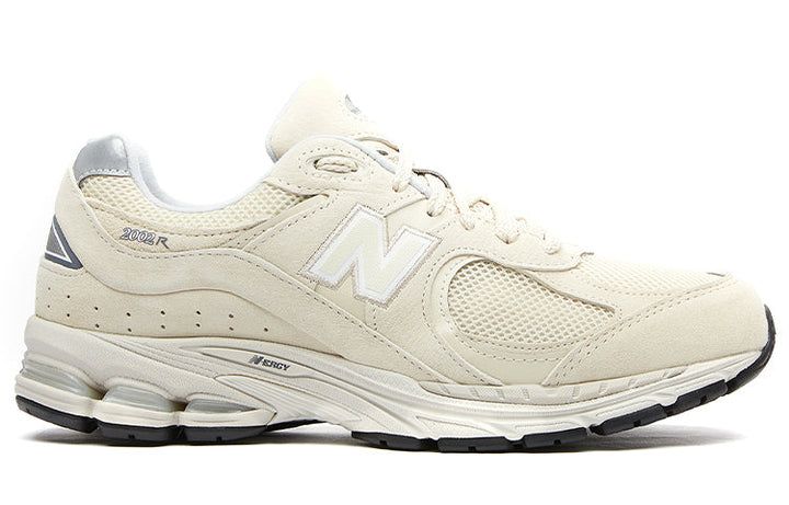 NEW BALANCE 2002R BONE LIGHT ALUMINUM — Stock 