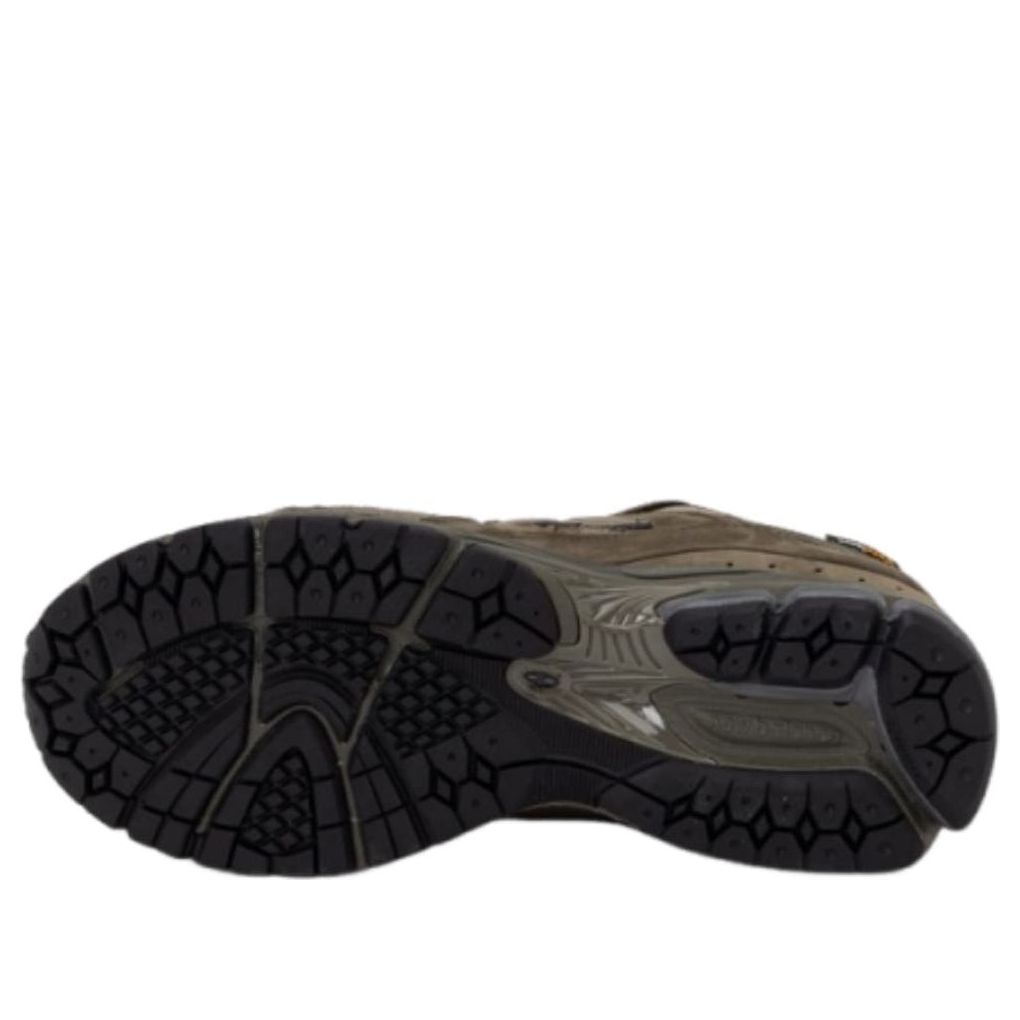 NEW BALANCE 2002R CORDURA OLIVE