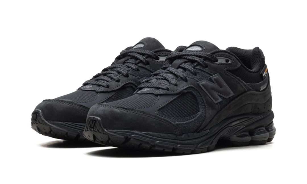 NEW BALANCE 2002R CORDURA PHANTOM BLACK
