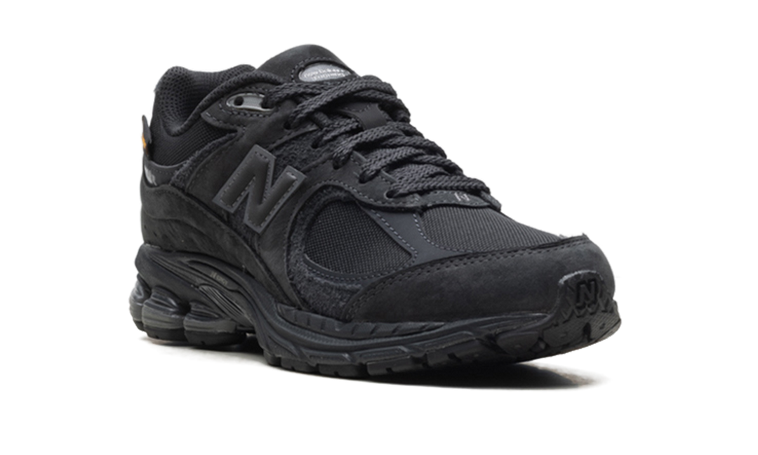 NEW BALANCE 2002R CORDURA PHANTOM BLACK