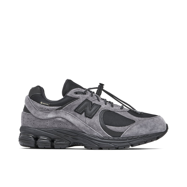 NEW BALANCE 2002R GORE-TEX X JJJJOUND CHARCOAL — Stock 