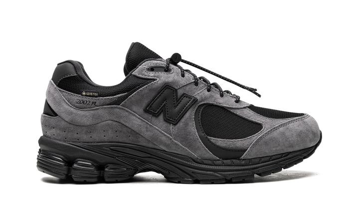 NEW BALANCE 2002R GORE-TEX X JJJJOUND CHARCOAL — Stock 
