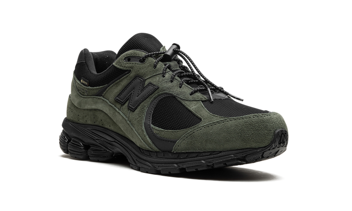 NEW BALANCE 2002R GORE-TEX X JJJJOUND PINE — Stock 