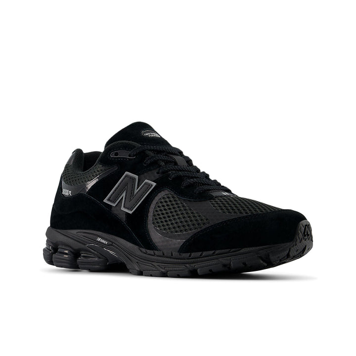 NEW BALANCE 2002R MESH BLACK METALLIC