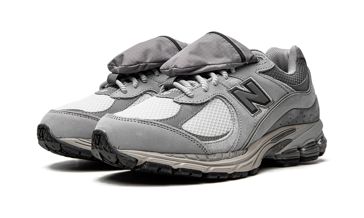 NEW BALANCE 2002R POCKET GREY